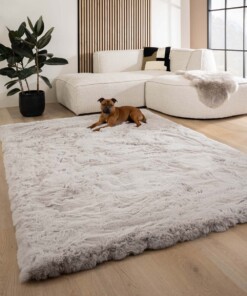 Fluffy rug - Comfy Deluxe light grey - sfeer