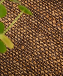 Jute rug - Chunky brown/natural - close up, thumbnail