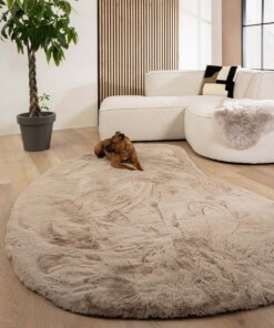 Fluffy rug organic - Comfy Plus taupe - sfeer
