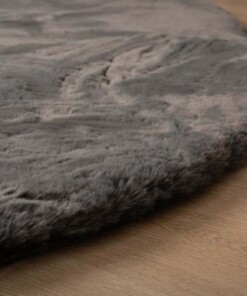 Fluffy rug organic - Comfy Plus dark grey - close up, thumbnail