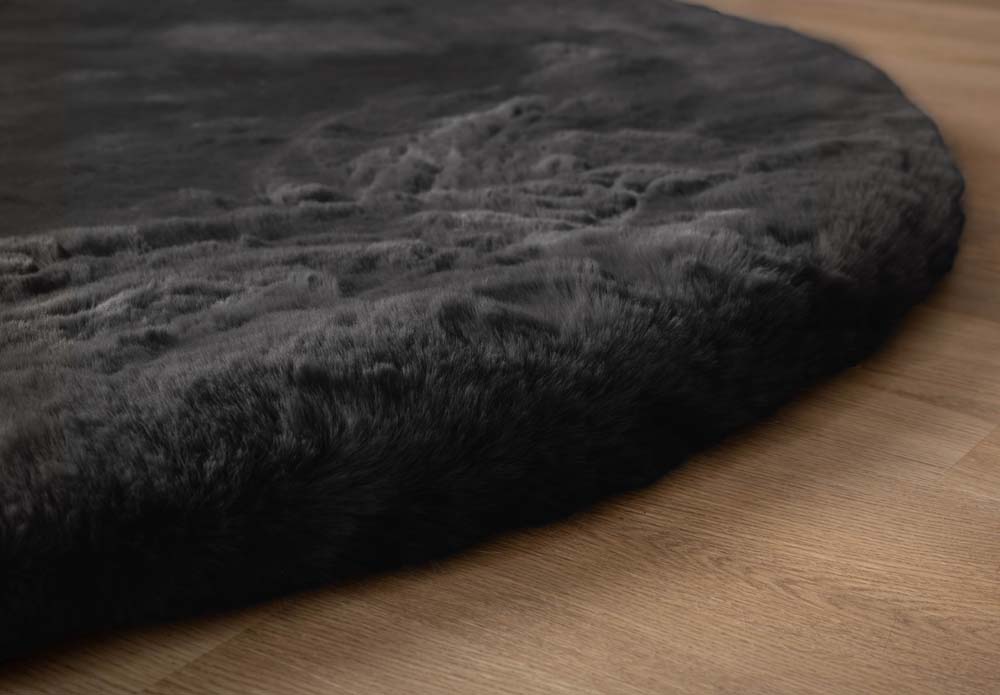 Round fluffy rug - Comfy Deluxe dark grey - close up Round fluffy rug - Comfy Deluxe dark grey - close up
