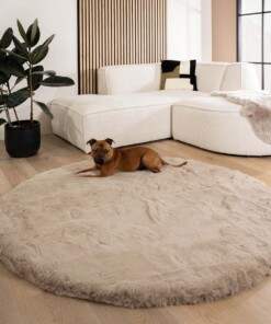 Round fluffy rug - Comfy Deluxe taupe - sfeer