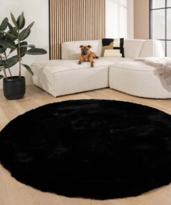 Round fluffy rug - Comfy Deluxe black - sfeer