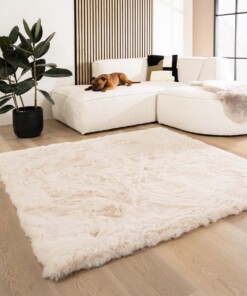 Square fluffy rug - Comfy Deluxe cream - sfeer