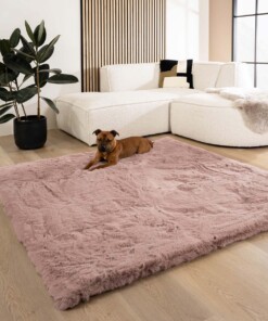 Square fluffy rug - Comfy Deluxe pink - sfeer