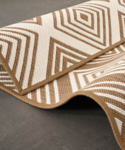 Outdoor rug diamond - Flip Gem light brown - close up, thumbnail
