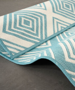 Outdoor rug diamond - Flip Gem turquoise - close up, thumbnail