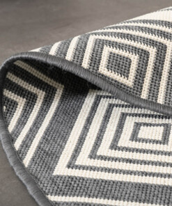Round outdoor rug diamond - Flip Gem grey - close up, thumbnail Round outdoor rug diamond - Flip Gem grey - close up, thumbnail