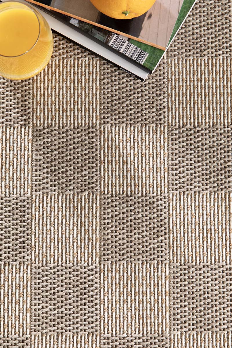 Outdoor rug - Bask Check beige/sand color Outdoor rug - Bask Check beige/sand color