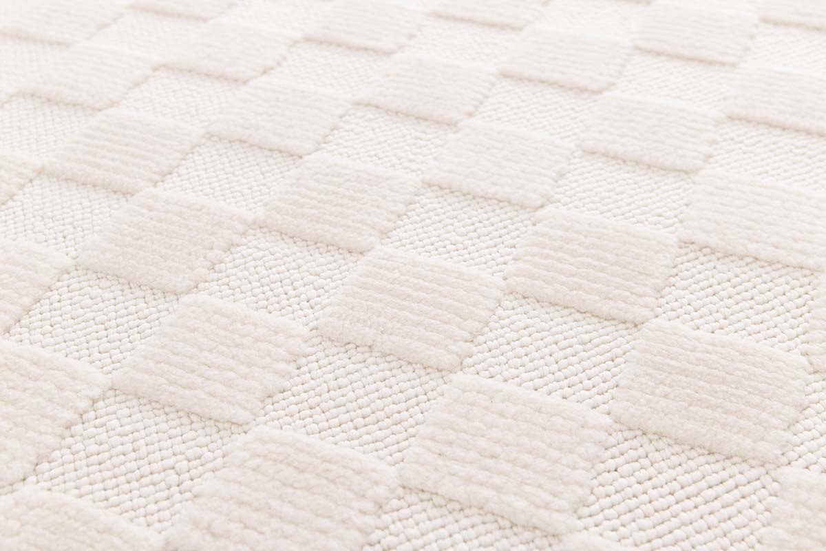 Designer rug - Elevé Reine ivory Designer rug - Elevé Reine ivory