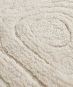 Tree trunk rug - Isdal ivory - close up, thumbnail