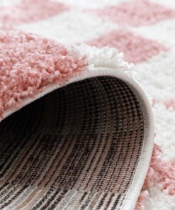 Checkerboard rug - Check ivory/pink - close up, thumbnail