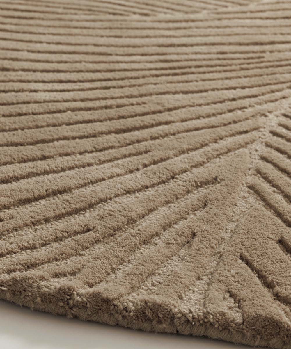 Round rug design - Balans Tree beige - close up Round rug design - Balans Tree beige - close up