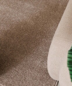 Square low pile rug - Fine beige