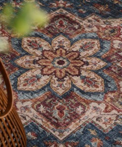 Outdoor rug vintage - Valenca Brio beige/blue - close up, thumbnail