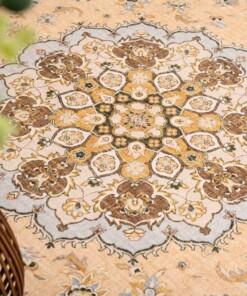 Square outdoor rug vintage - Valenca Nova yellow - close up, thumbnail