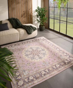 Square outdoor rug vintage - Valenca Nova purple/pink - sfeer