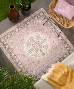 Square outdoor rug vintage - Valenca Nova purple/pink - sfeer