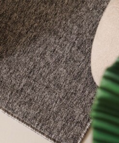 Square low pile rug - Lush grey