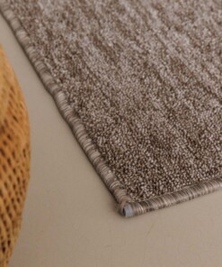 Square low pile rug - Lush taupe
