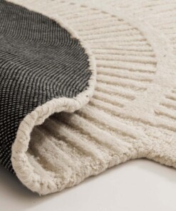 Design rug organic - Balans Shell ivory - close up, thumbnail