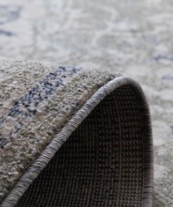Vintage rug - Classic Marjorie green - close up