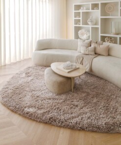 Shaggy rug organic - Sveve Pebble sand color - sfeer