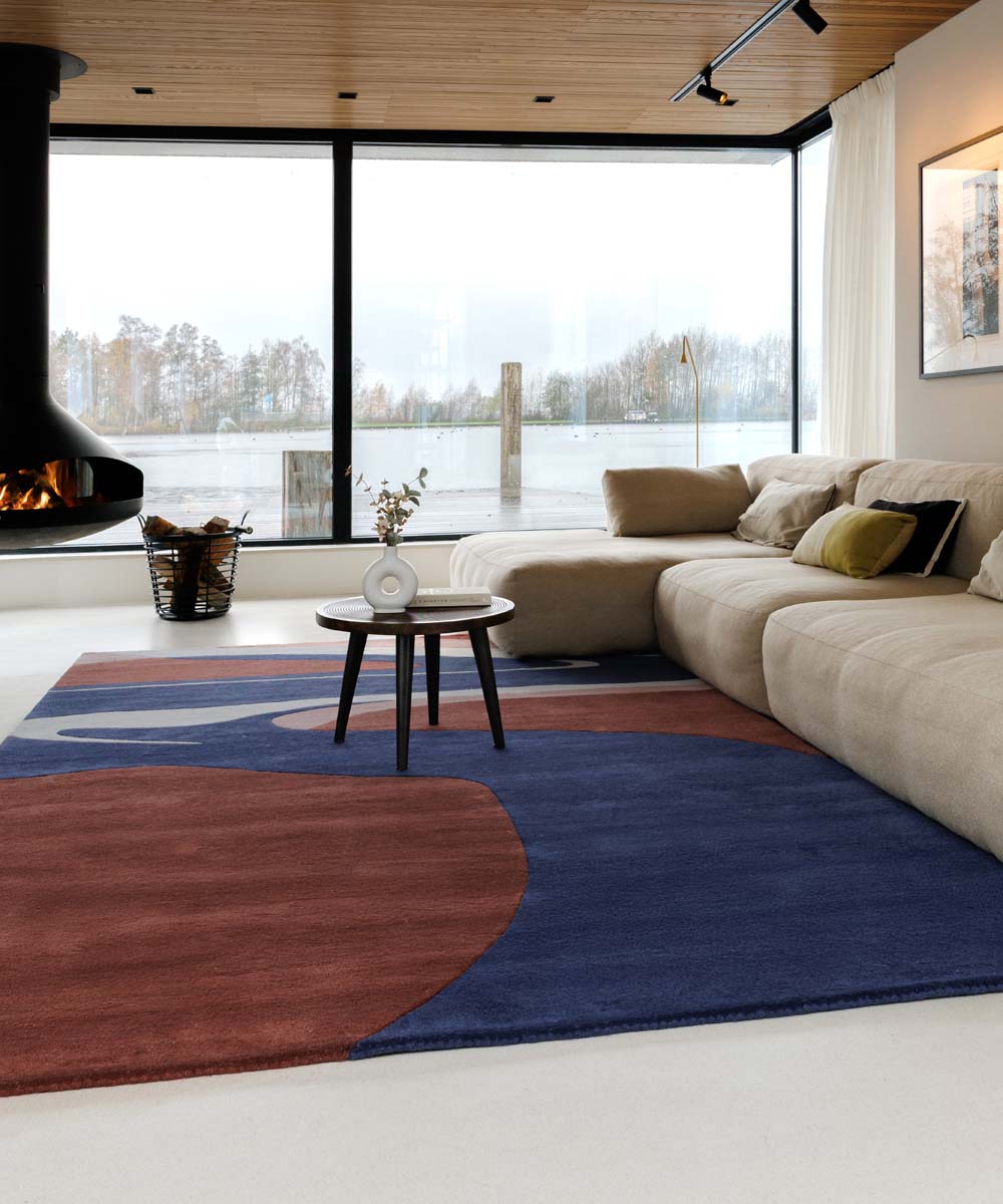 Modern rug - Skulptur Canyon red/blue - sfeer Modern rug - Skulptur Canyon red/blue - sfeer