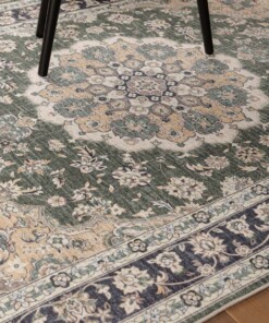 Outdoor rug vintage - Valenca Nova dark green - close up, thumbnail