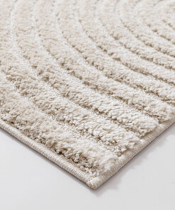 Scandinavian rug - Arc Curve cream - close up, thumbnail
