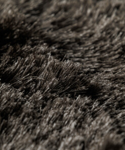 Round velvet rug - Auréa taupe - close up, thumbnail