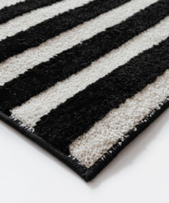 Low pile rug​ - Nivo Step cream/black - close up