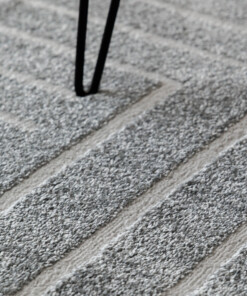 Round Scandinavian rug - Contour Edge grey - close up