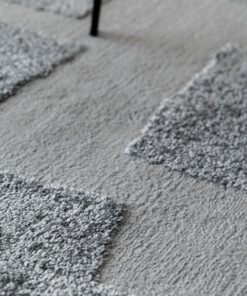 Scandinavian Rug - Contour Stone Grey - close up, thumbnail