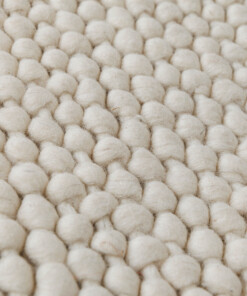 Round wool rug - Løkke ivory - close up, thumbnail