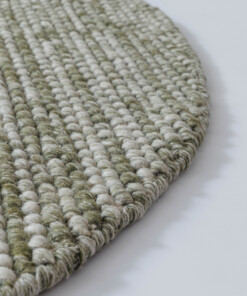 Round wool rug - Løkke olive green - close up