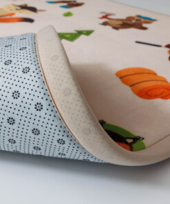 Play rug square - Pluffy Forest animals multi - close up