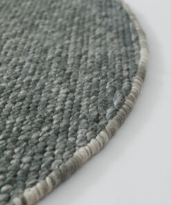 Round wool rug - Silvull green - close up, thumbnail