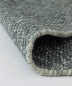 Round wool rug - Silvull green - close up, thumbnail