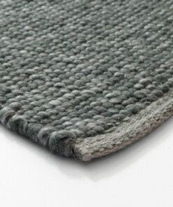 Wool rug - Silvull green - close up, thumbnail