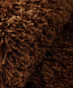 Shaggy rug - Sveve cognac - close up, thumbnail