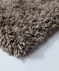 Shaggy rug - Sveve sand color - close up, thumbnail
