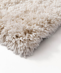 Shaggy rug - Sveve ivory - close up, thumbnail