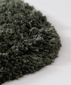 Round shaggy rug​ - Sveve moss green - close up, thumbnail