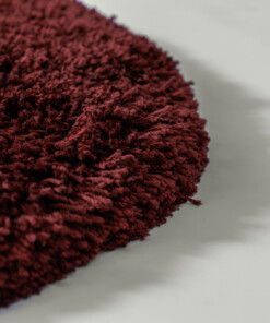Shaggy rug organic - Sveve burgundy - close up, thumbnail